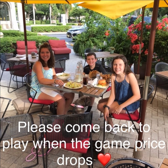 Sustainable Frenchie French Bulldog Eco Luxury Gucci Girl LVMH Follow Chanel - Picture 7 of 11